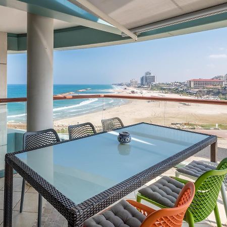 Front Of Beach Next Ritz Hotel - 3 Bedroom& 3 Bathroom Herzliya Bagian luar foto