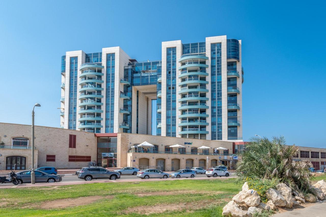 Front Of Beach Next Ritz Hotel - 3 Bedroom& 3 Bathroom Herzliya Bagian luar foto